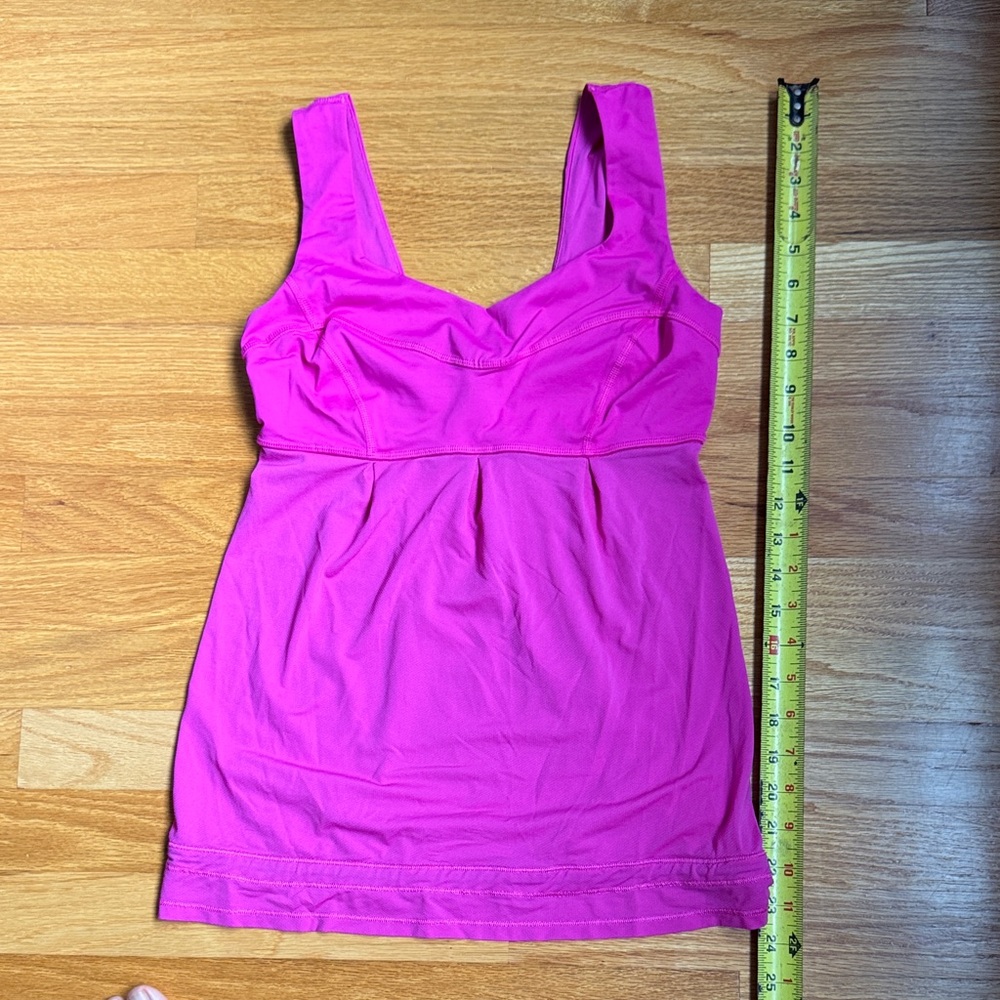 Lululemon Run: Tame Me Tank